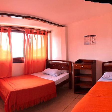 Hostal Pakaloro Montañita Buitenkant foto