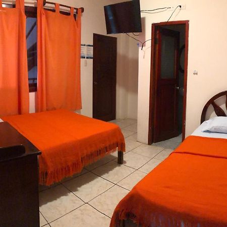 Hostal Pakaloro Montañita Buitenkant foto