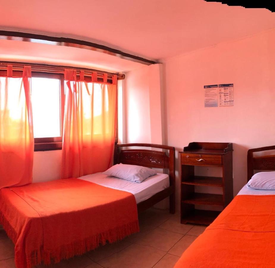 Hostal Pakaloro Montañita Buitenkant foto