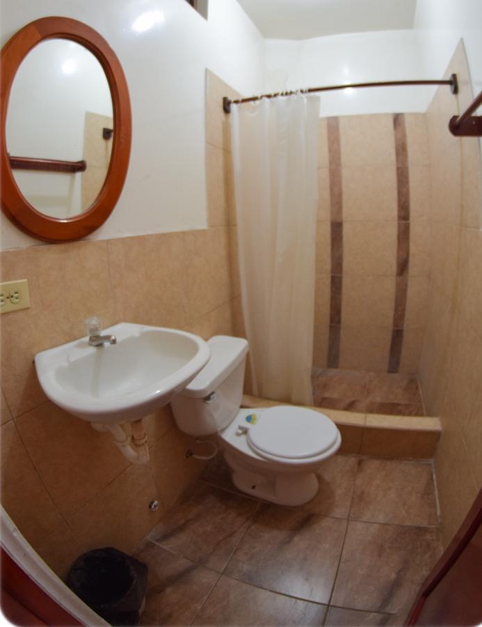 Hostal Pakaloro Montañita Buitenkant foto