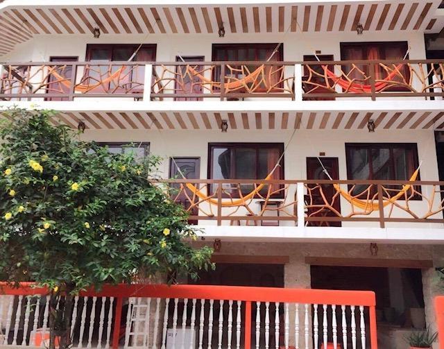 Hostal Pakaloro Montañita Buitenkant foto