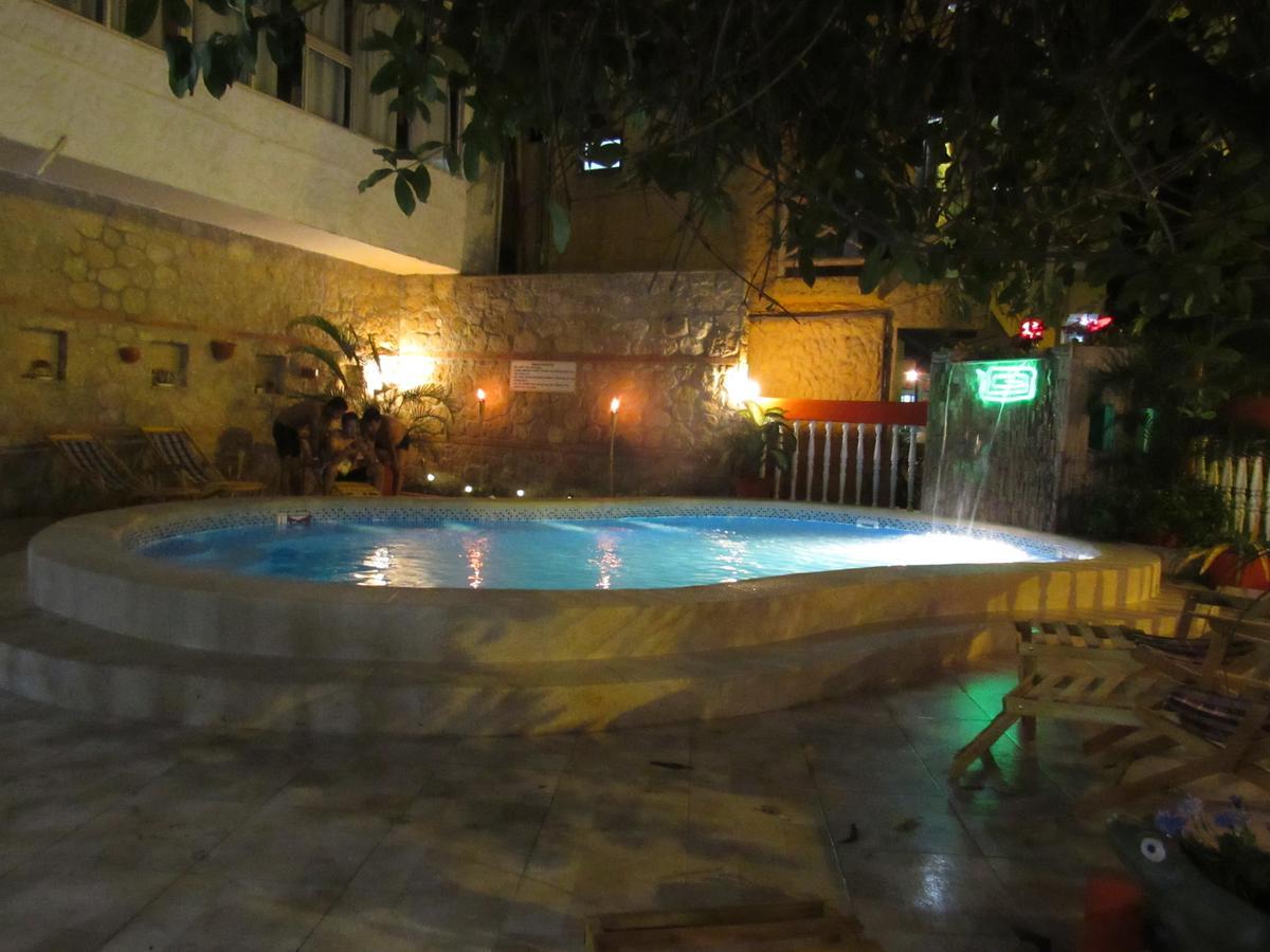 Hostal Pakaloro Montañita Buitenkant foto